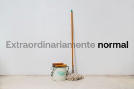Extraordinariamente normal. Naming e identidad. 2022